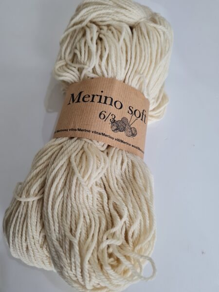 Merino Soft 6/3 025  100g 200m