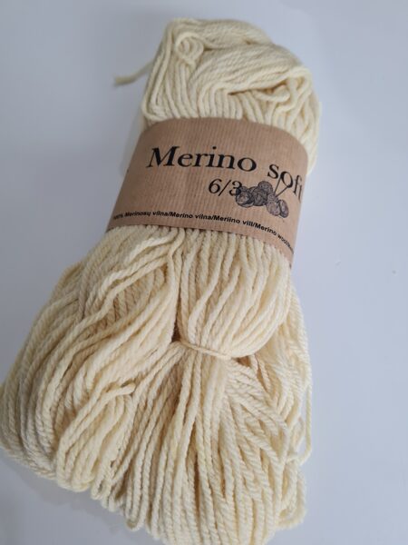 Merino Soft 6/3 307  100g 200m