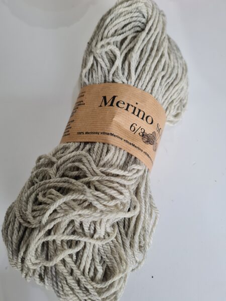 Merino Soft 6/3 907  100g 200m